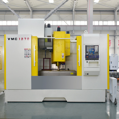 เครื่องกัด CNC VMC โลหะ ผู้ผลิตศูนย์เครื่องจักรกลแนวตั้ง VMC1370