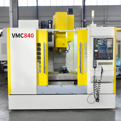 เครื่องกัดซีเอ็นซีแนวตั้ง VMC 4 แกนเครื่อง VMC840 สำหรับแม่พิมพ์พลาสติก