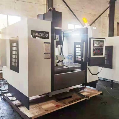 ศูนย์เครื่องจักรแนวตั้ง CNC VMC850 พร้อมระบบควบคุมซีเมนส์