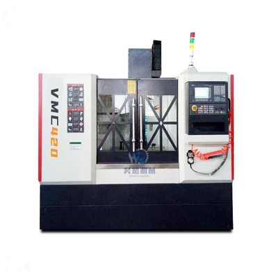 เครื่องแมชชีนนิ่งเซ็นเตอร์แนวตั้ง CNC 3 แกน VMC 420 เครื่องมิลลิ่งแมชชีนนิ่งเซ็นเตอร์