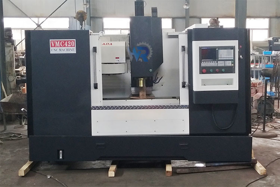 เครื่องบด VMC420 CNC Center Vertical Machining เครื่องบด 380V 50HZ