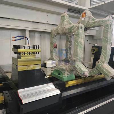 CK61125 CNC Lathe Machine with 1250mm Max Swing Diameter 105mm Spindle Bore and 100-2000r/min Spindle Speed